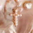 chez-laurette-concept-store-marseille-comme-des-soeurs-pendentif-cristus