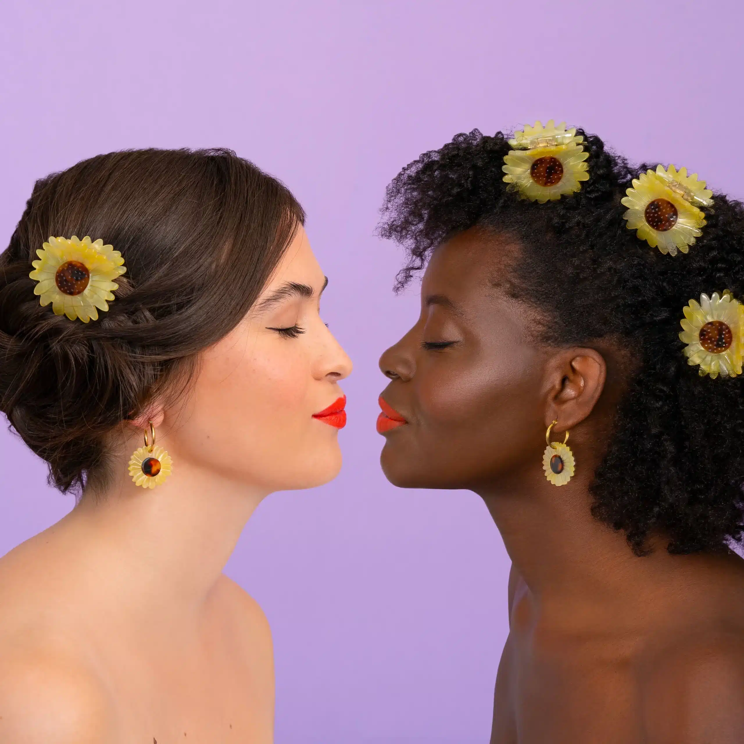 pince-a-cheveux-tournesol-porte-coucou-suzette-chez-laurette-scaled