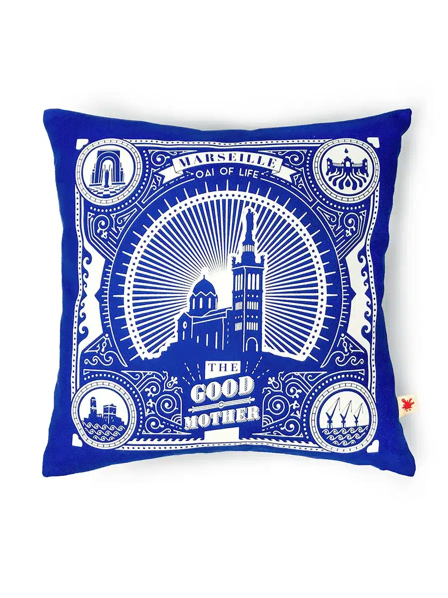chez-laurette-conceptstore-marseille-coussin_goodmother_bleu_notredamedelagarde_decoration_marseille_madeinfrance-oai-of-life
