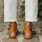 chez-laurette-concept-store-sandales-sanary-botte-gardiane
