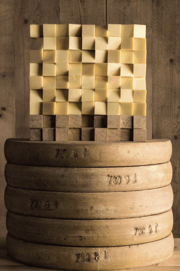 chez-laurette-concept-store-marseille-comte-sapin-cyclamen-fromage-article
