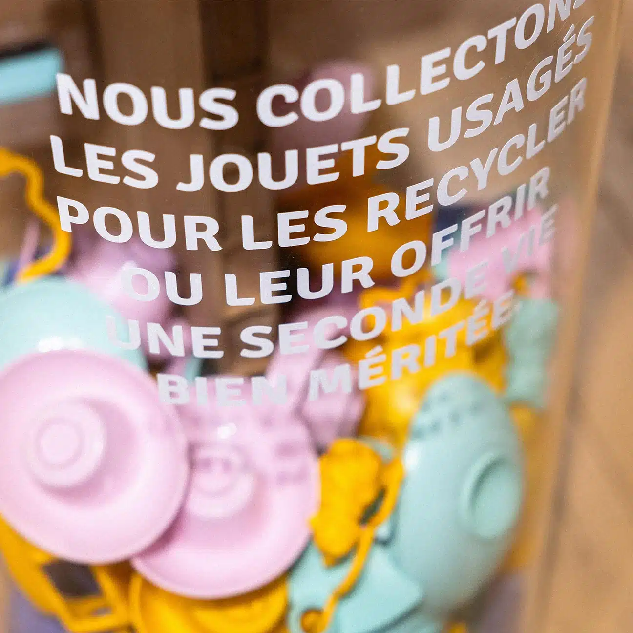 chez-laurette-concept-store-marseille-le-jouet-simple-article