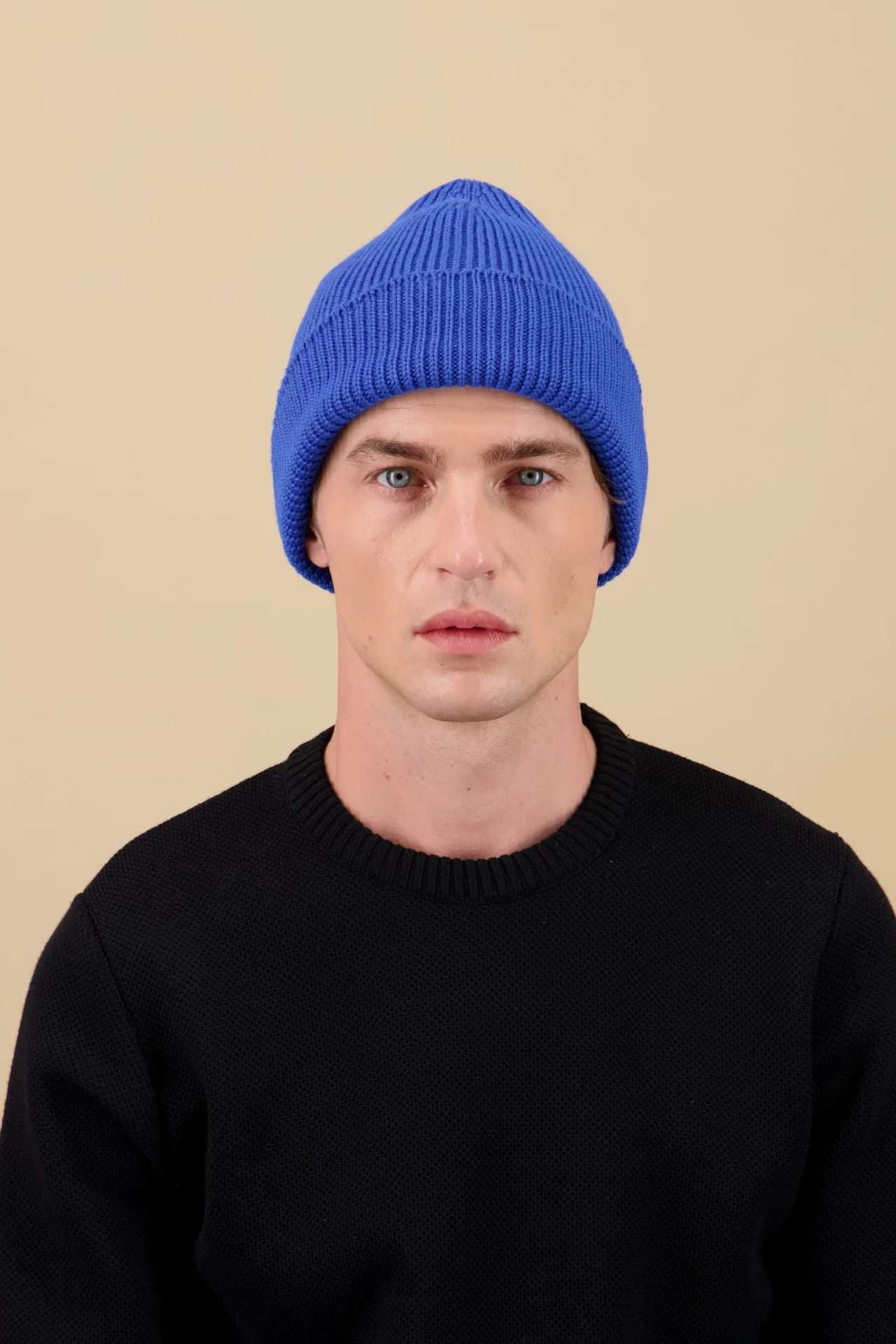 chez-laurette-conceptstore-marseille-nitto-knitwear-bonnet-bleu-roi