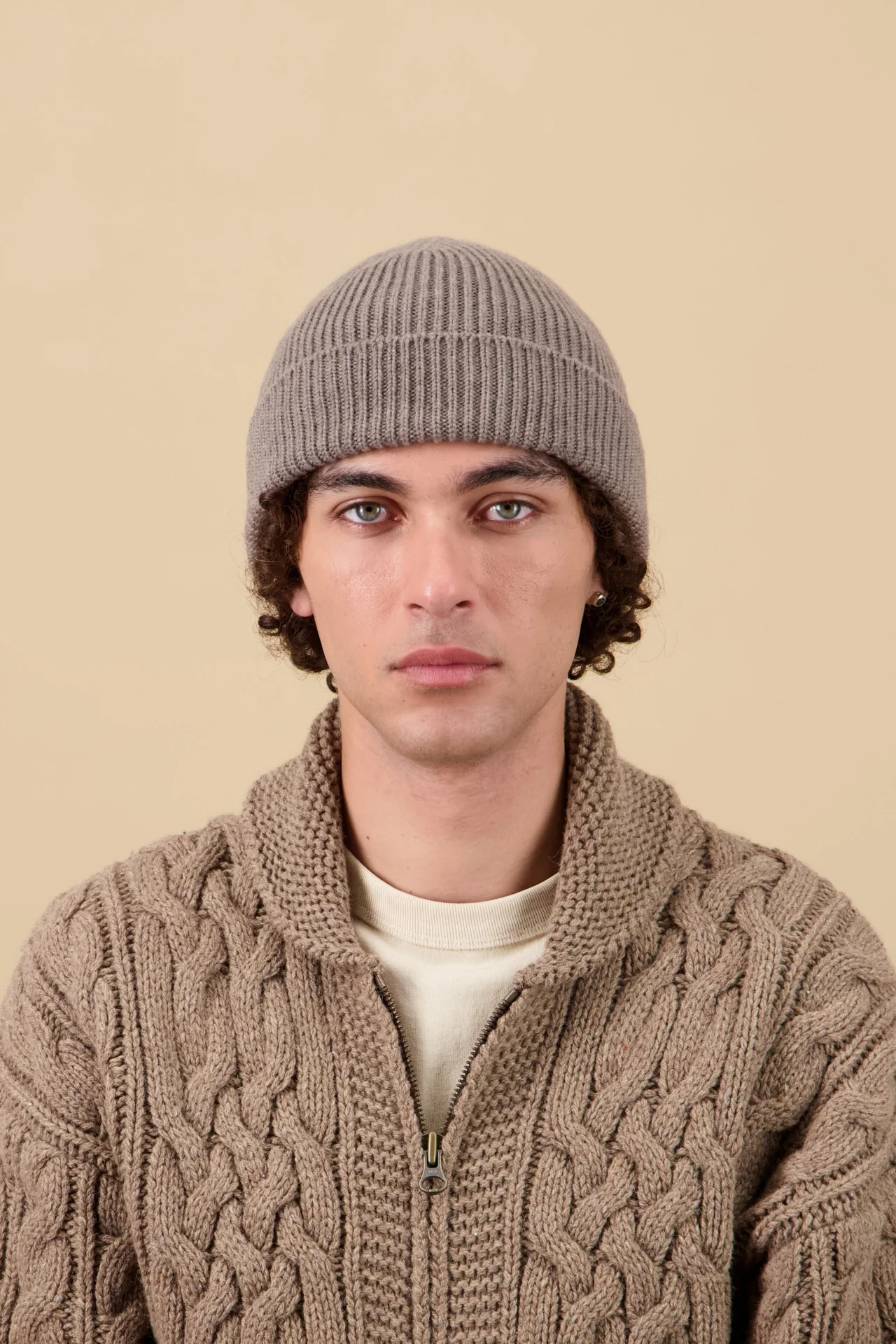 chez-laurette-conceptstore-marseille-nitto-knitwear-bonnet-taupe