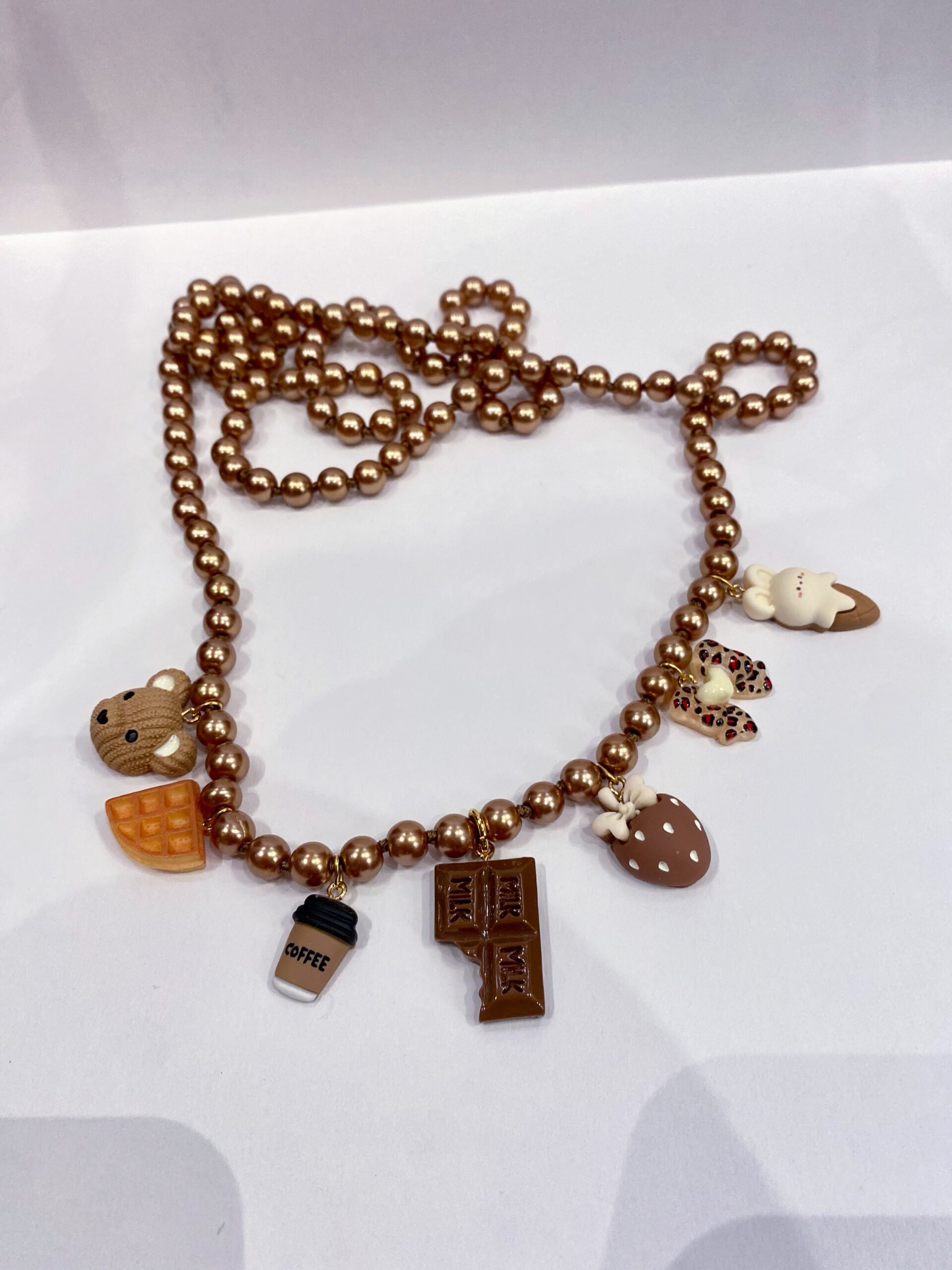 chez-laurette-concept-store-marseille-collier-les-perlines chez-laurette-concept-store-marseille-collier-les-perlines