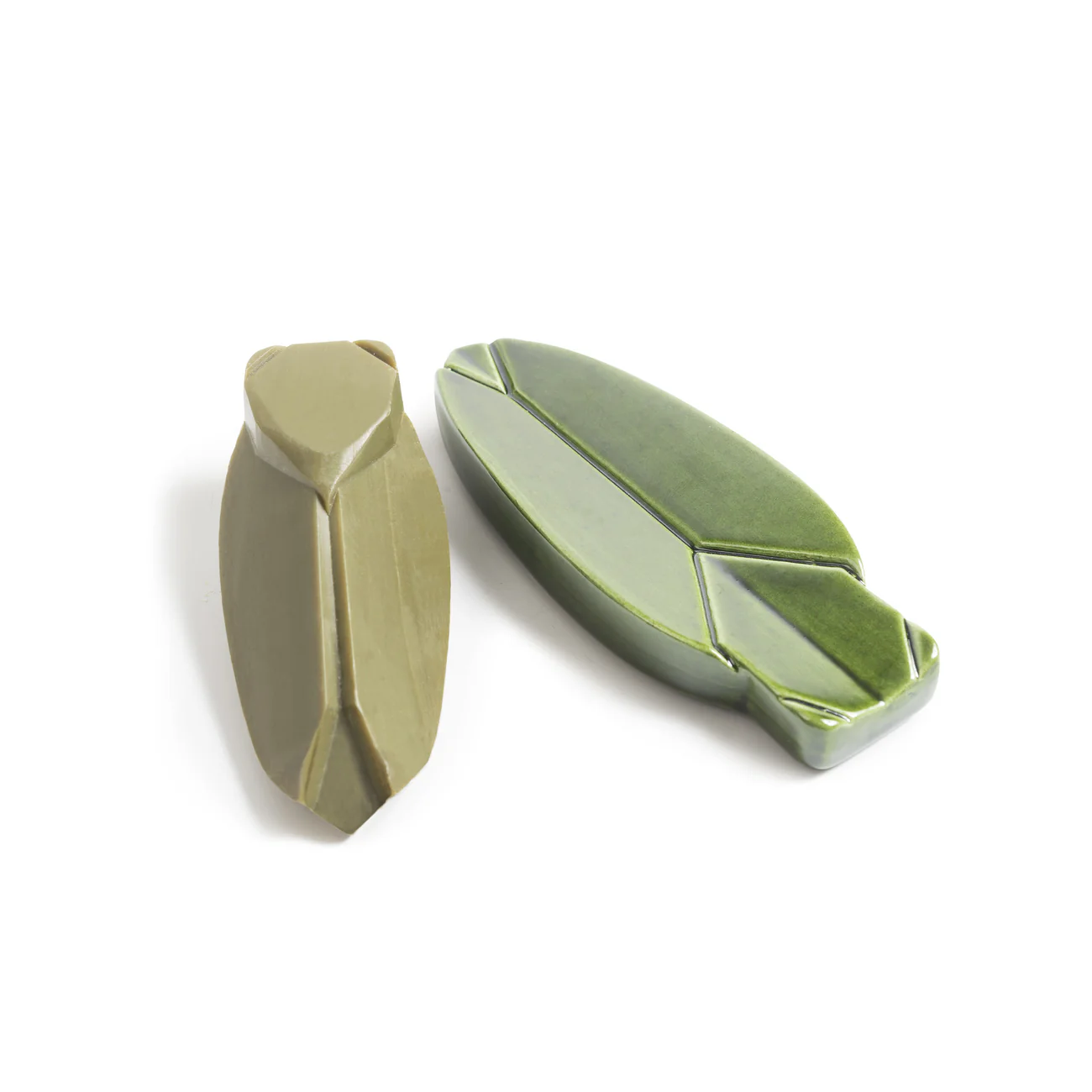 offret-monochromic-olive-fer-cheval-chez-laurette-concept-store-marseille