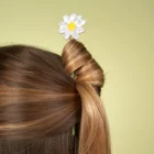 coucou-suzette-accessoire-accessory-cadeau-gift-tendance-trendy-fashion-garden-party-cheveux-hair-stick-pic-flower-fleur-paquerette-daisy-Chez-laurette-conceptstore-marseille