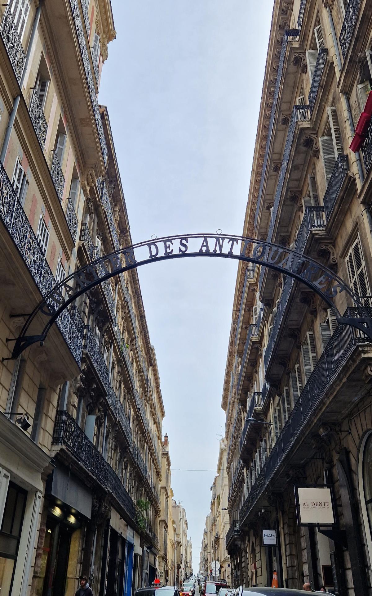 quartier-des-antiquaire-marseille-chez-laurette-concept-store